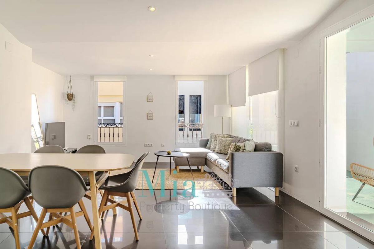 Penthouse sale in Barrio Centro Tradicional, Alicante photo 1