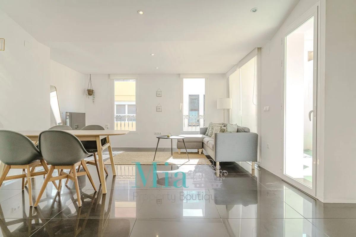 Penthouse sale in Barrio Centro Tradicional, Alicante photo 4