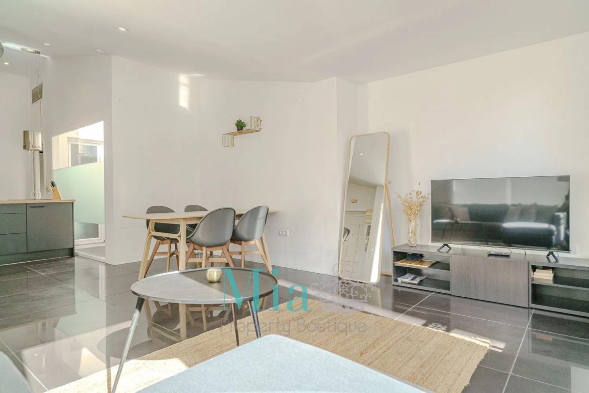 Penthouse sale in Barrio Centro Tradicional, Alicante photo 5
