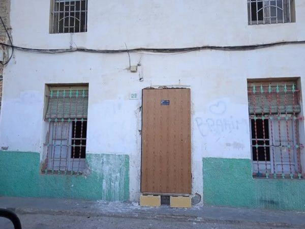 Chalet independiente en venta en  Calle la Mina, Alicante / Alacant photo 1