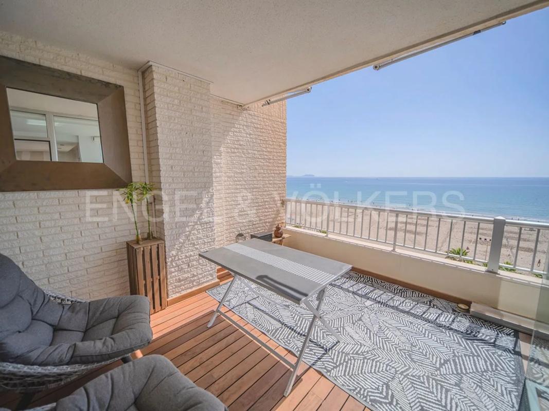 Venta de piso en Avenida de Niza, Alicante / Alacant
 photo 2