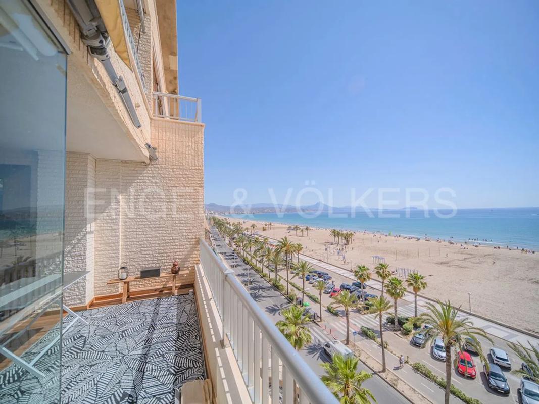 Venta de piso en Avenida de Niza, Alicante / Alacant
 photo 4
