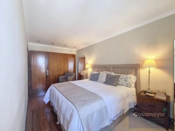Piso en venta en  Avenida del Doctor Gadea, Alicante / Alacant photo 4