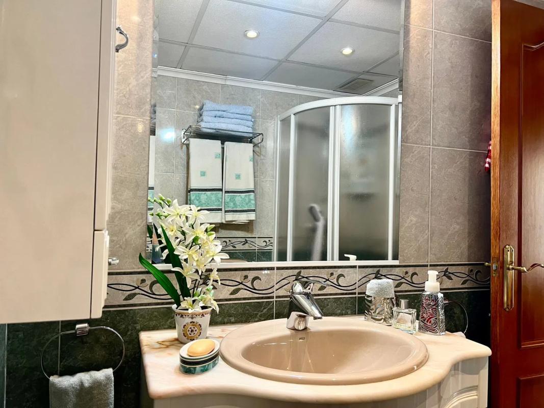 Venta de piso en Avenida de Niza, 29, Alicante / Alacant
photo 5