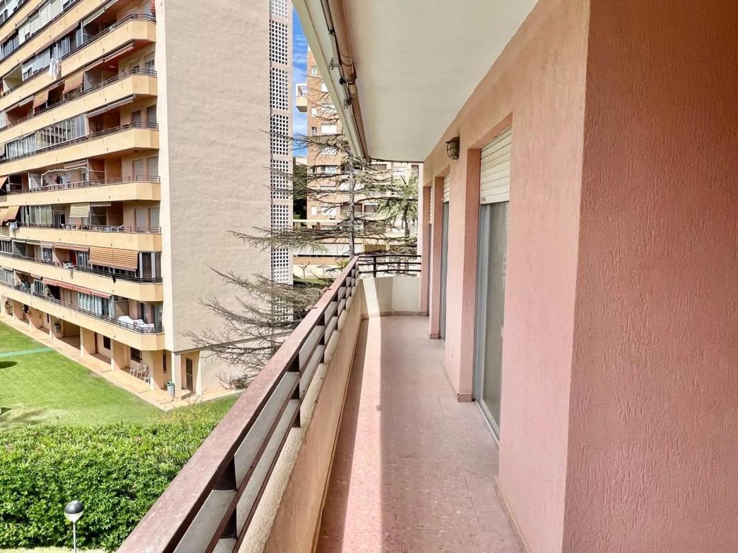 Venta de piso en Avenida de Cataluña, Alicante / Alacant
 photo 2