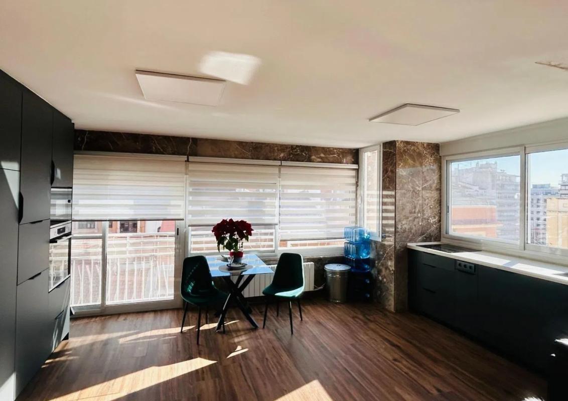 Penthouse sale in Barrio Centro Tradicional, Alicante photo 3