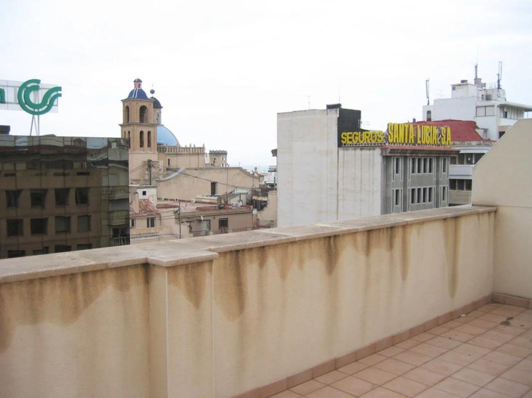 Venta de ático en  Rambla de Méndez Núñez, Alicante / Alacant photo 2