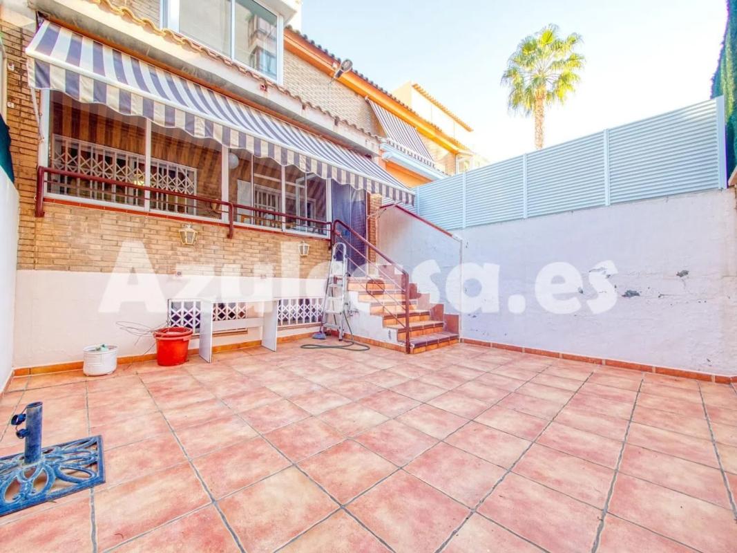 Propiedades en venta y alquiler en España photo 1