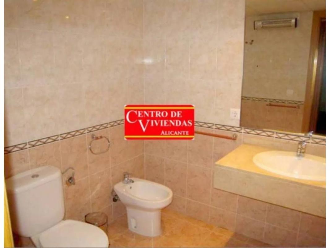 Propiedades en venta y alquiler en España photo 2