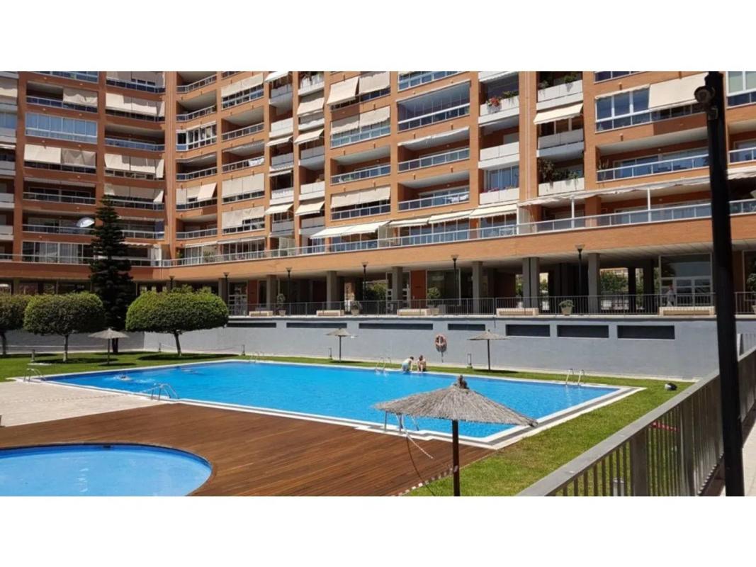 Propiedades en venta y alquiler en España photo 5
