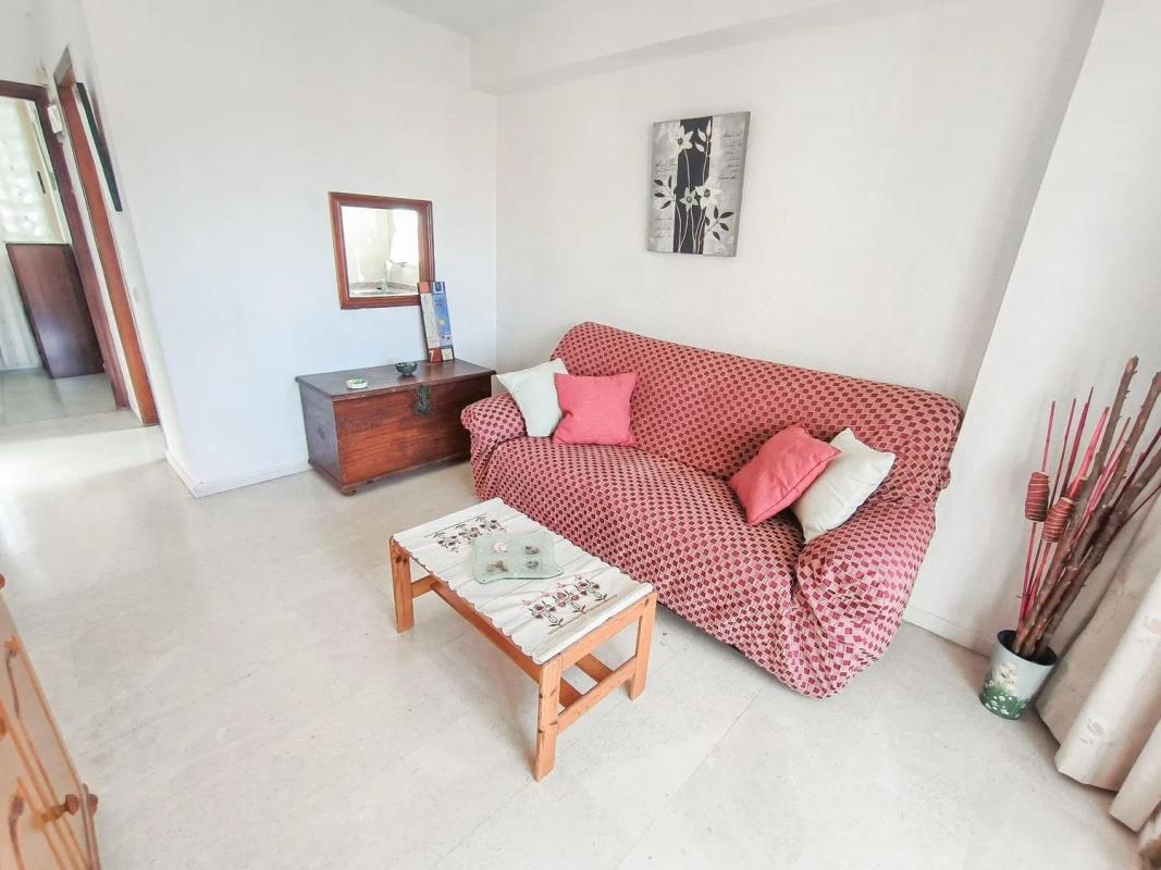 Sale of apartment in Barrio Zona Rincón Bajo, Benidorm
photo 2