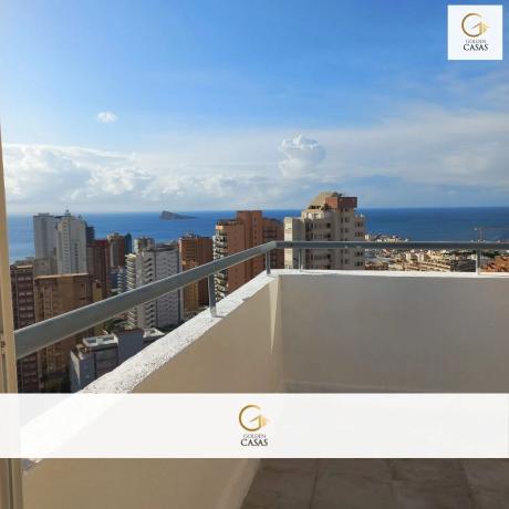 Penthouse for sale in  Avenida Alfonso Puchades, Benidorm photo 2