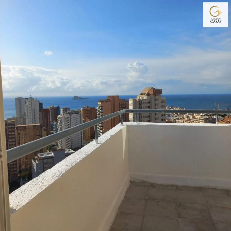 Penthouse sale in  Avenida Alfonso Puchades, Benidorm photo 3