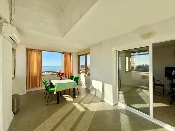 Penthouse for sale in  Avenida Alfonso Puchades, Benidorm photo 1