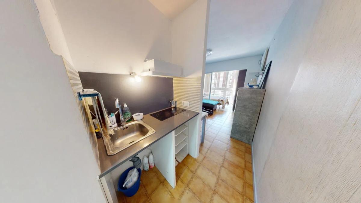 Sale of studio in Avenida de Portugal, Benidorm photo 5