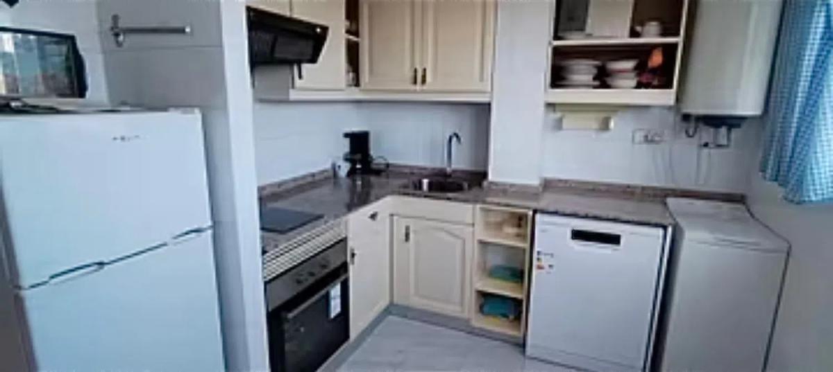 Sale of apartment in Barrio Zona Sierra Helada, Benidorm
 photo 2