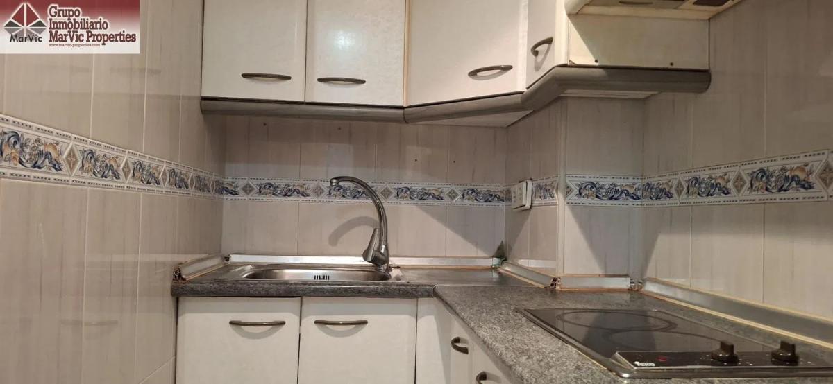 Sale of studio in Pueblo Levante, Benidorm photo 5