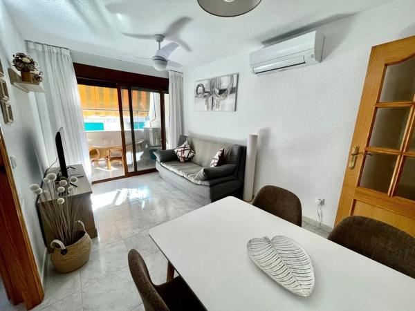 Piso en venta en Puerto, Benidorm thumbnail 2