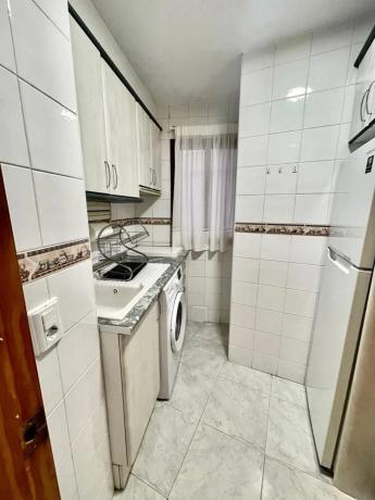 Piso en venta en  Puerto, Benidorm photo 4