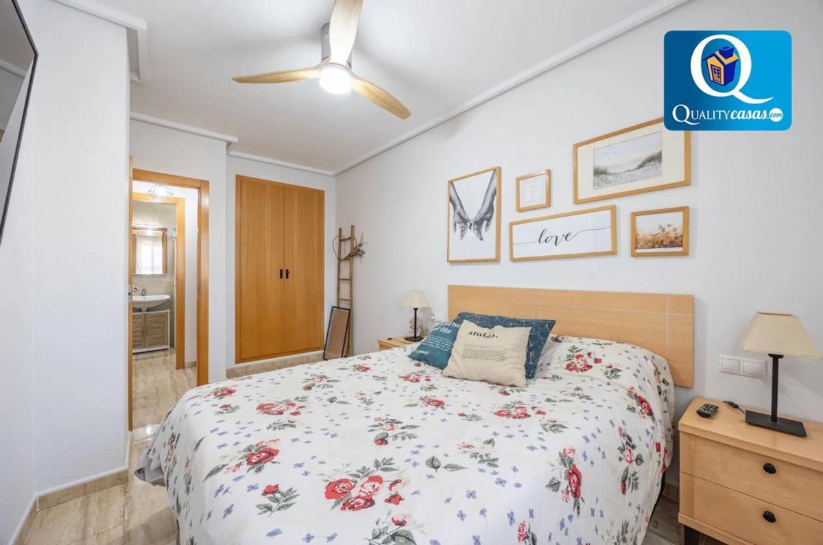 Sale of apartment in Pueblo Poniente, Benidorm
photo 2
