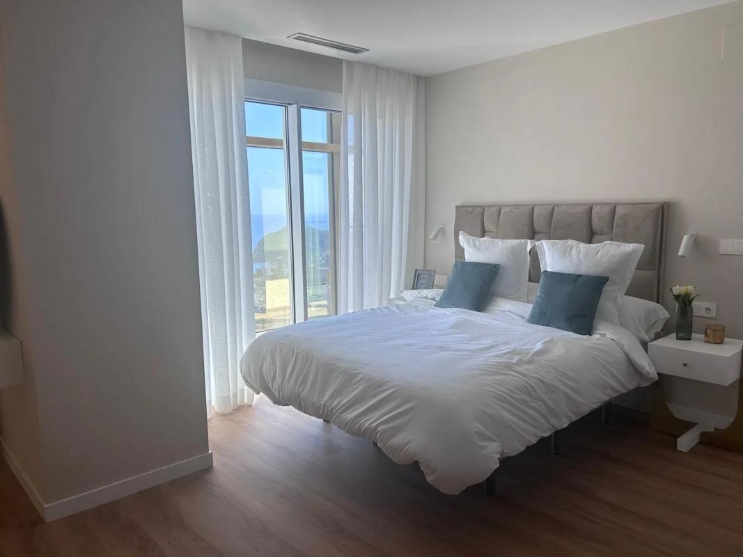 Sprzedaż mieszkania w Playa de Poniente, Benidorm
photo 1