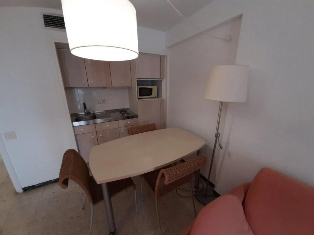 Sale of studio in Pueblo Levante, Benidorm photo 2