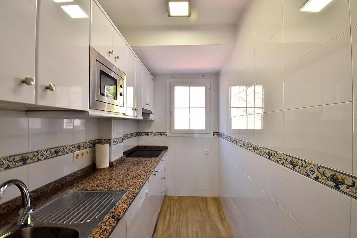 Продажа квартиры на Playa de Poniente, Бенидорм
 photo 3
