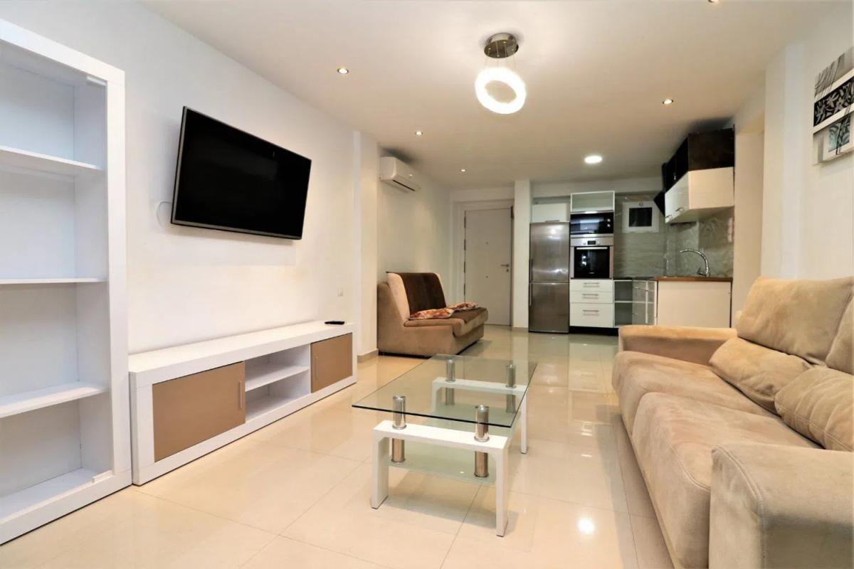 Sale of apartment in Calle Alcalde Manuel Catalán Chana, 3, Benidorm
photo 3