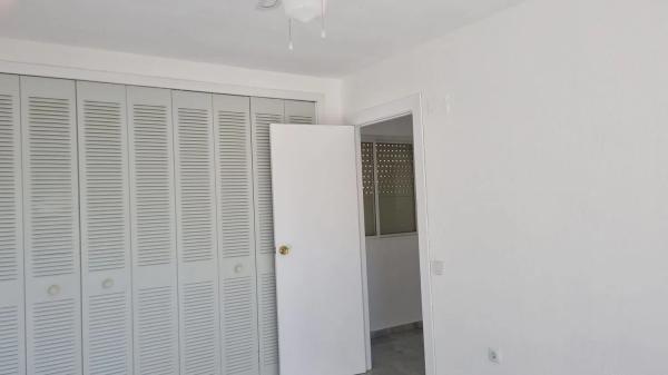 Piso en venta en  Calle de la ermita, 2, Benidorm photo 2