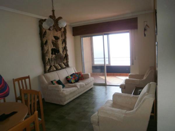 Piso en venta en  Avenida de Uruguay, 5, Benidorm photo 1