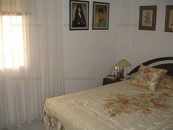 Piso en venta en  Avenida Portugal, 4, Benidorm photo 4