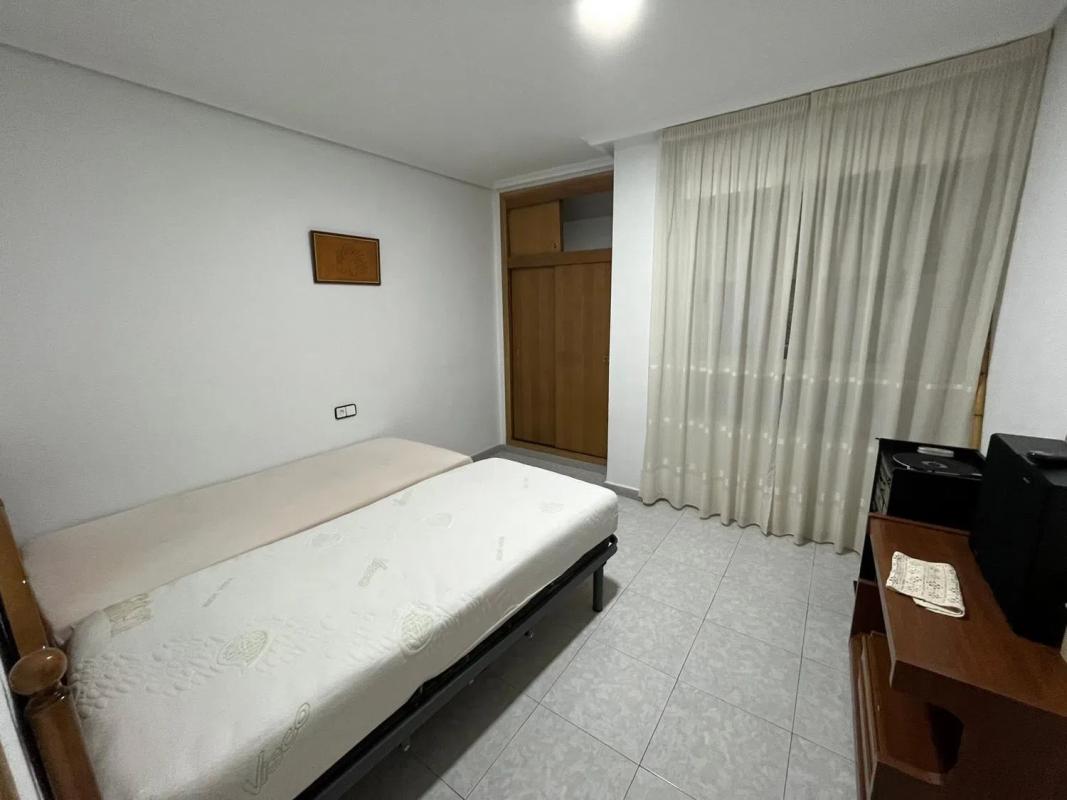 Продажа квартиры на Calle Obispo Rocamora, 41, Ориуэла
photo 1