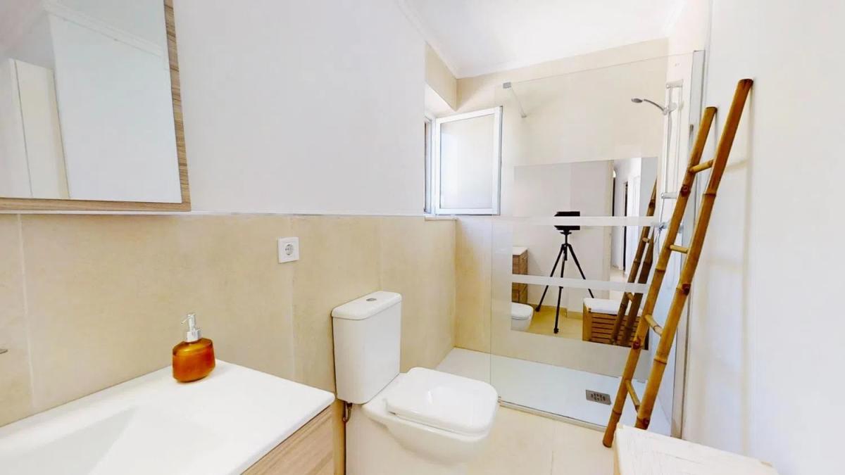 Properties for sale and rent in Spain photo 5