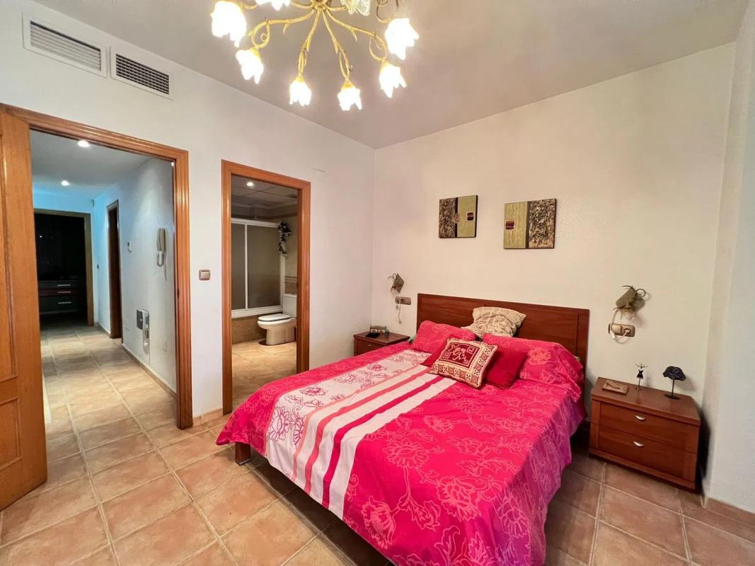 Properties for sale and rent in Spain photo 4