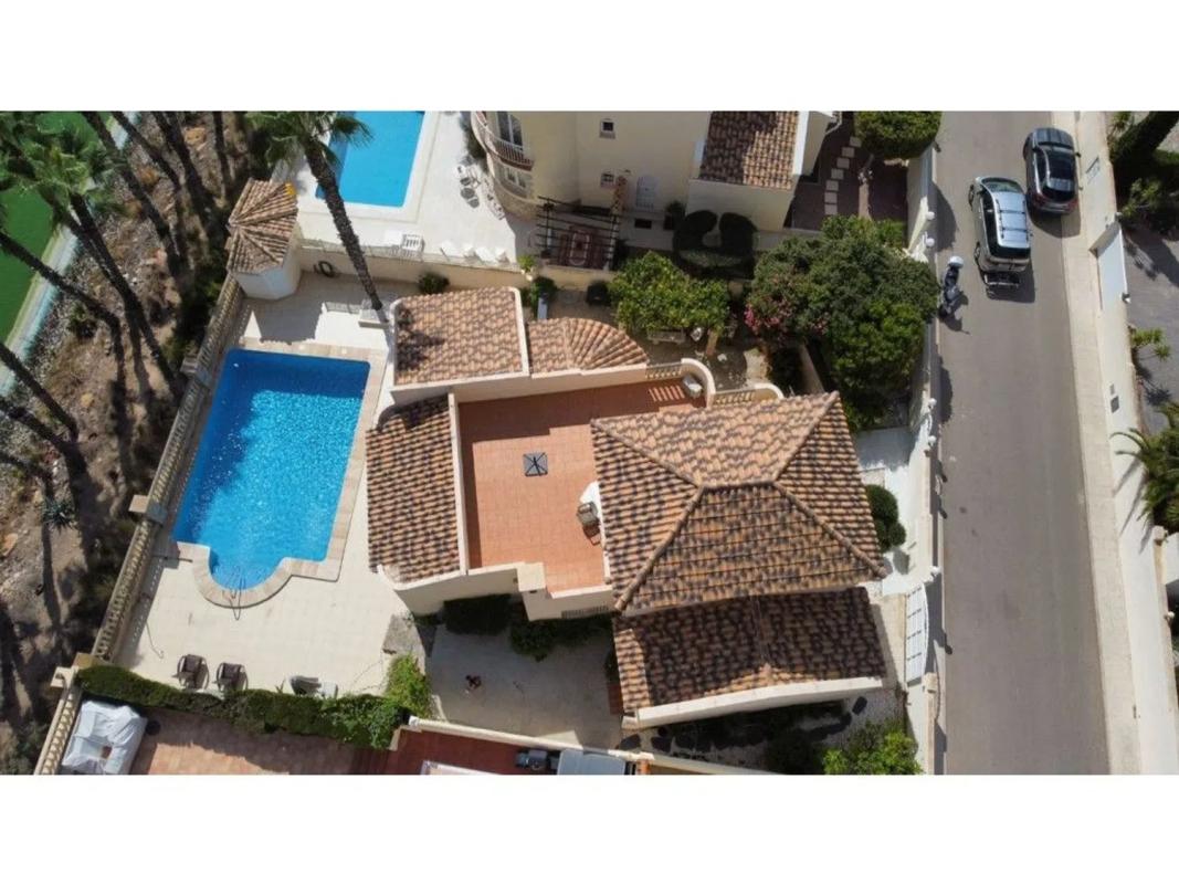 Propiedades en venta y alquiler en España photo 2