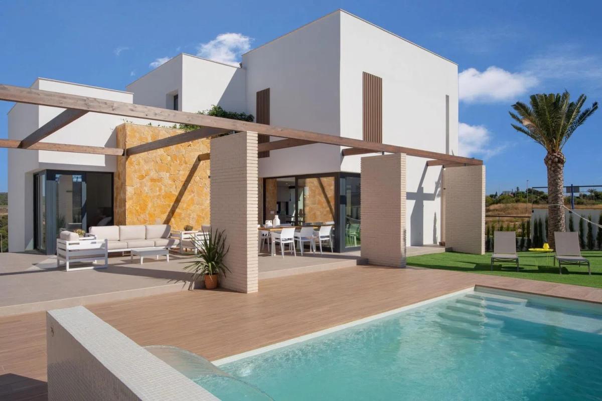 Properties for sale and rent in Spain photo 1