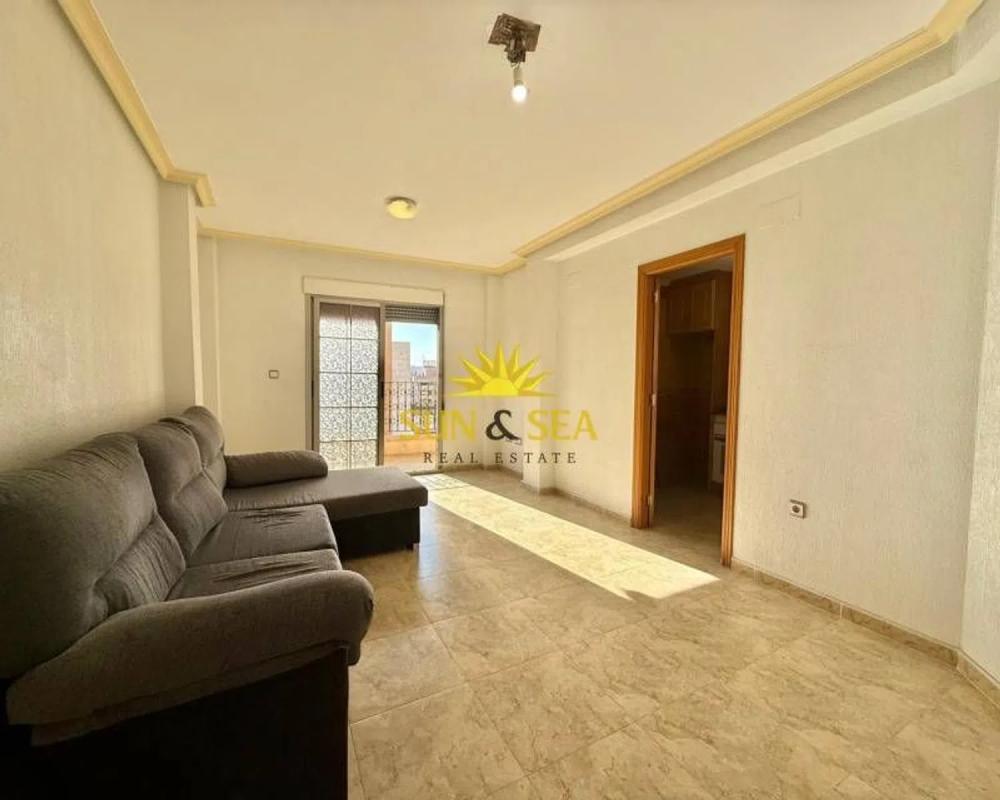 Venta de piso en Barrio Parque de las Naciones, Torrevieja
photo 2