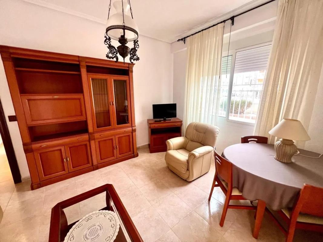 Venta de piso en Barrio El Molino, Torrevieja
photo 4