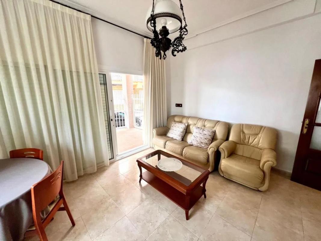 Venta de piso en Barrio El Molino, Torrevieja
photo 5