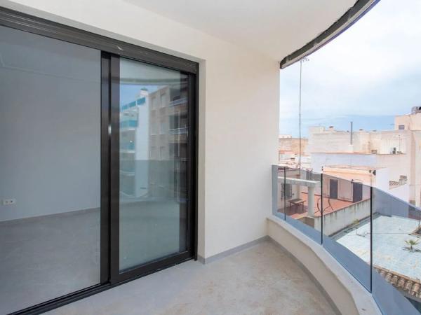 Piso en venta en  Barrio Las Piscinas Naturales, Torrevieja photo 4
