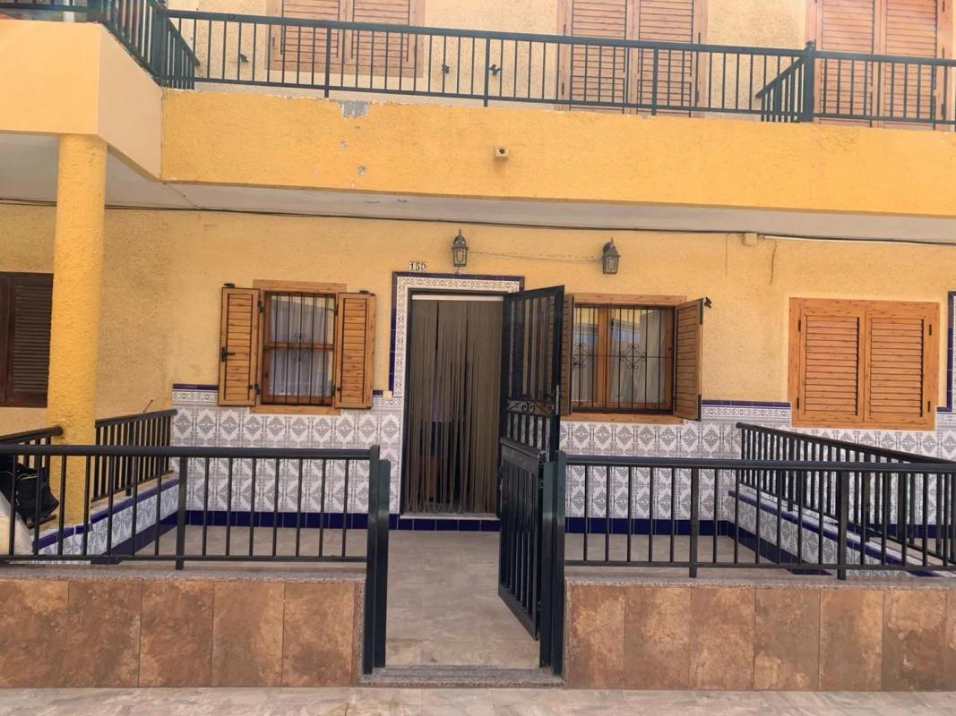 Venta de duplex en Avenida Suiza, 52, Torrevieja photo 3