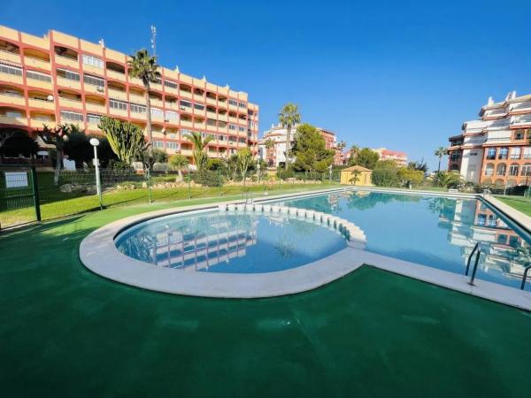 Apartment for sale in  Calle Helena, Torrevieja photo 1