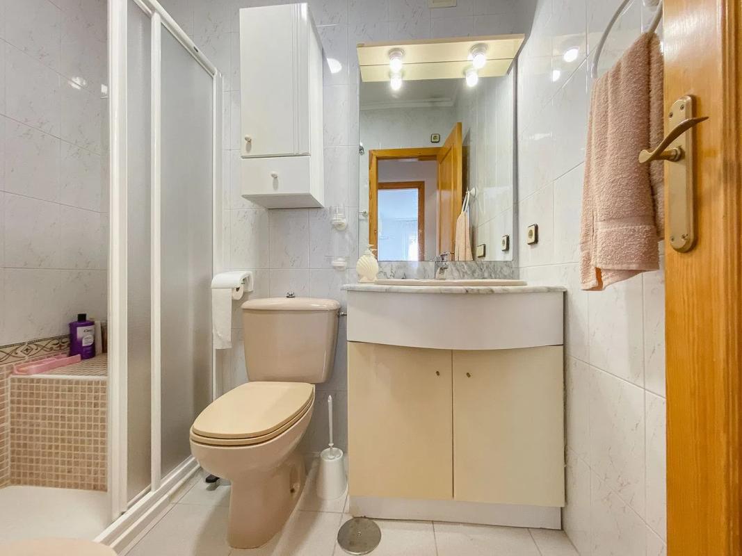 Продажа квартиры на Calle Urbano Arregui, 22, Торревьеха
photo 1