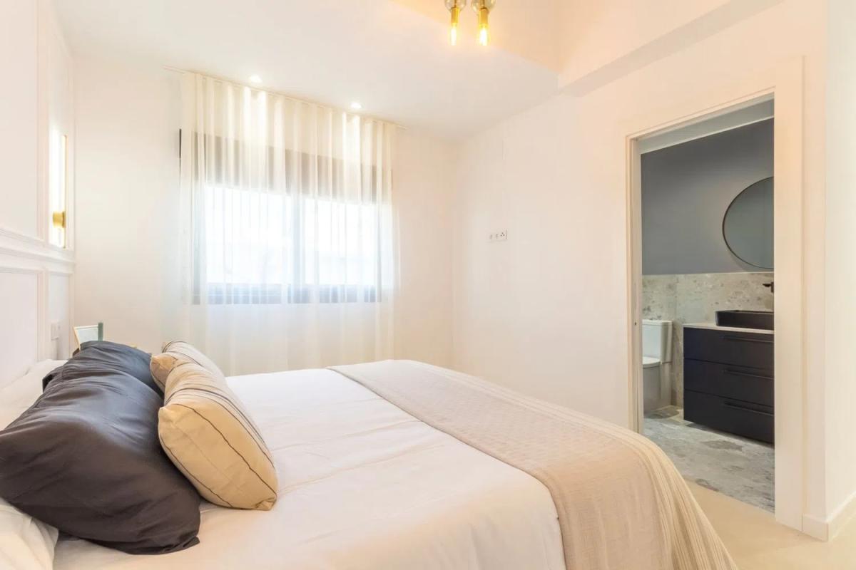 Venta de chalet independiente en Calle Strauss, Torrevieja
photo 3