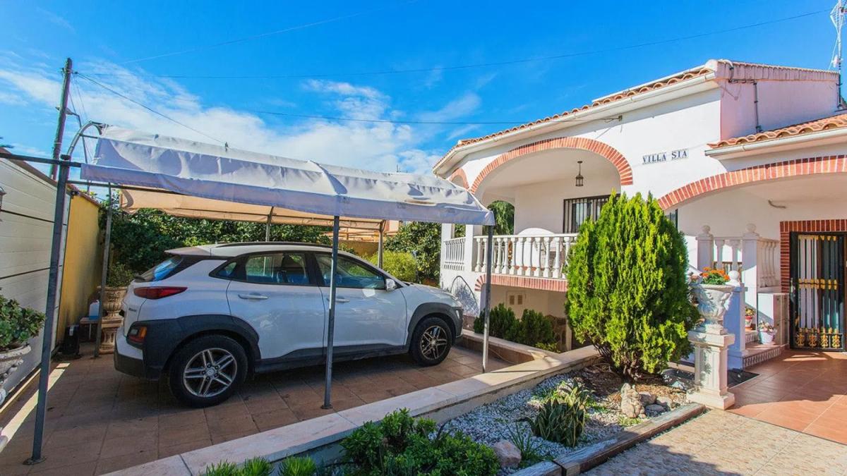 Venta de chalet independiente en Calle Germanías Bal, Torrevieja
photo 4