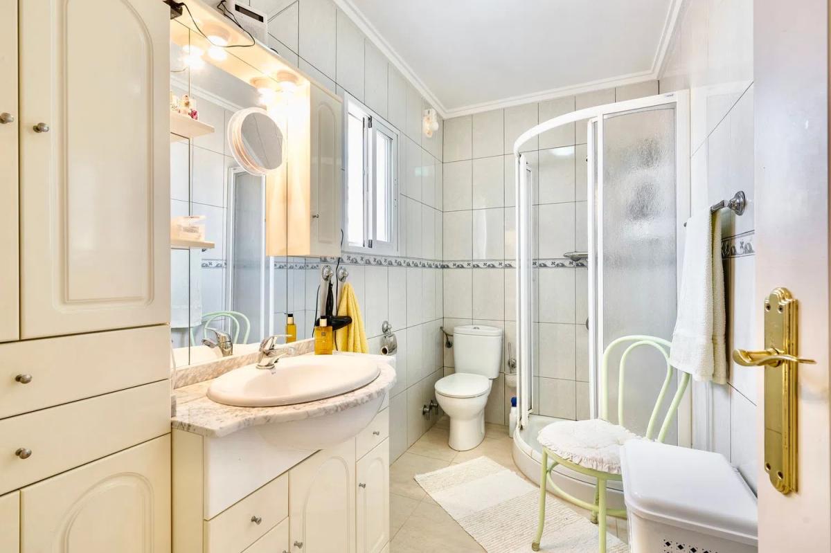 Недвижимость на продажу и в аренду в Испании photo 5