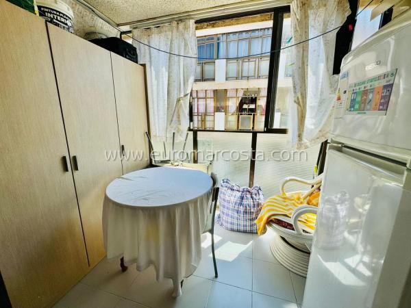 Estudio en venta en Avenida Robleda, Torrevieja thumbnail 2