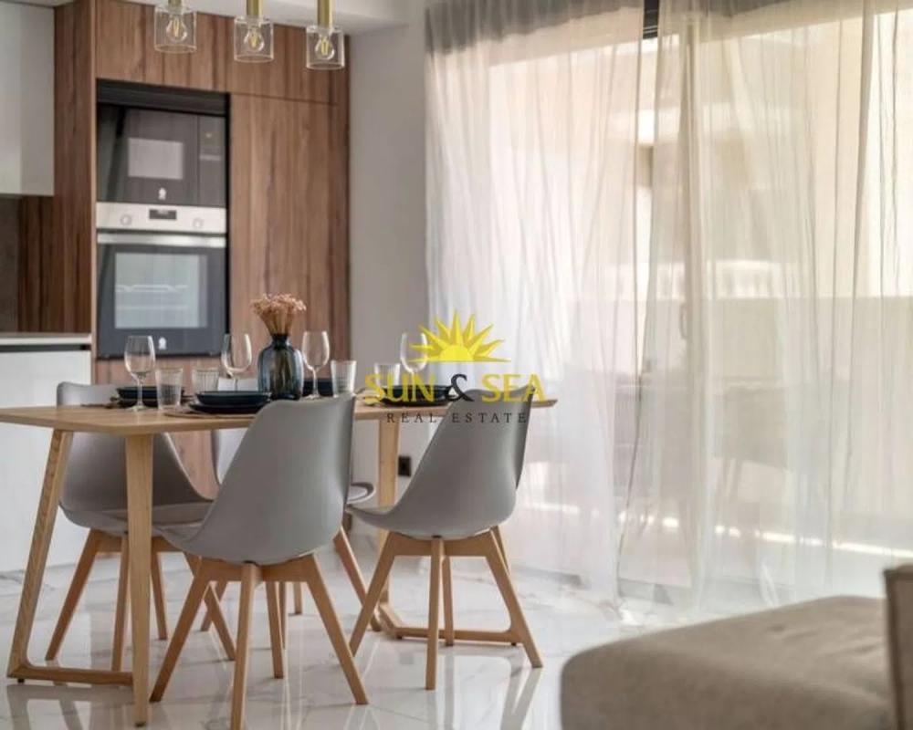 Sale of apartment in Barrio Centro - Muelle Pesquero, Torrevieja
photo 3