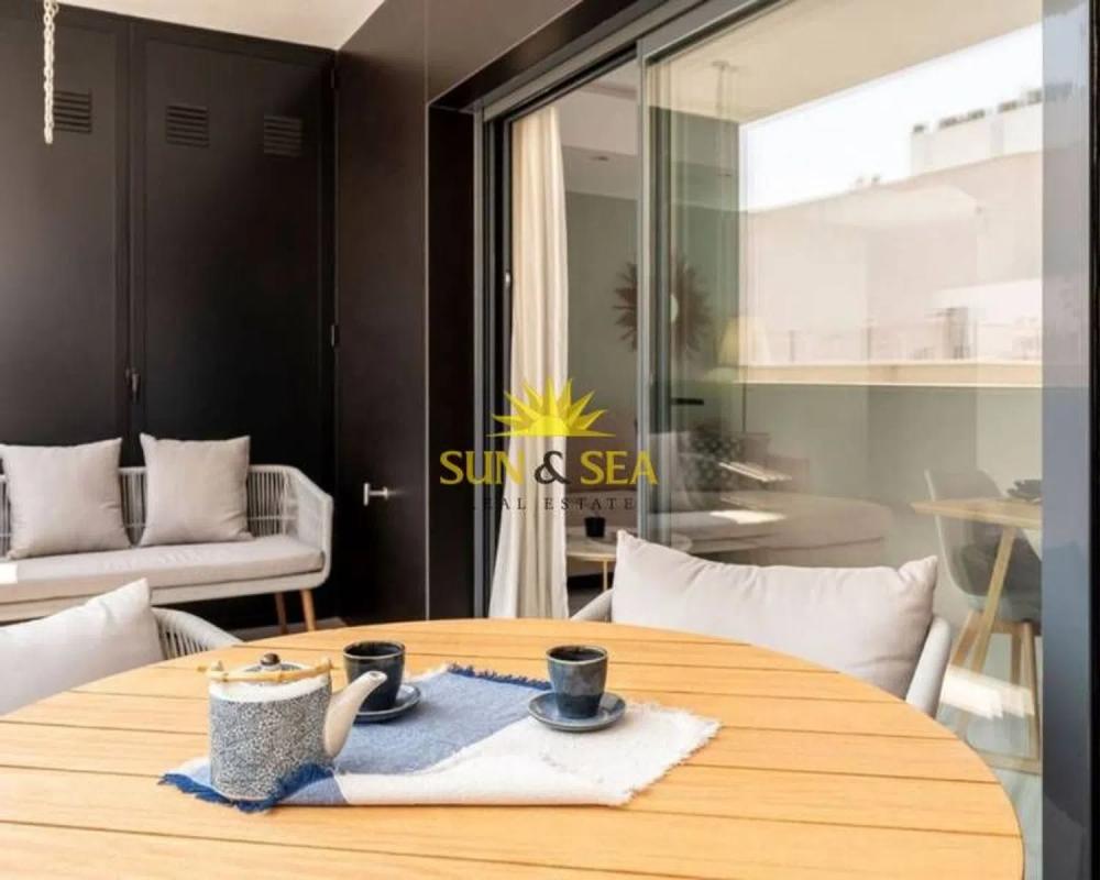 Sale of apartment in Barrio Centro - Muelle Pesquero, Torrevieja
photo 4
