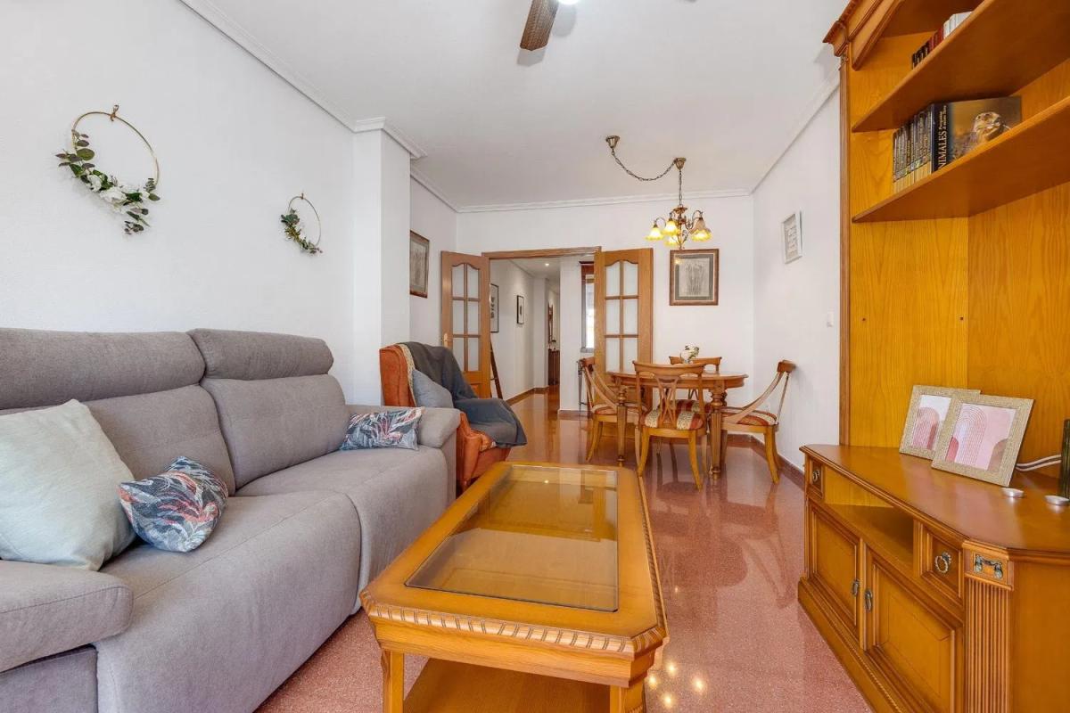 Penthouse sale in  Calle Zoa, Torrevieja photo 3